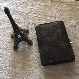 LV Wallet as is